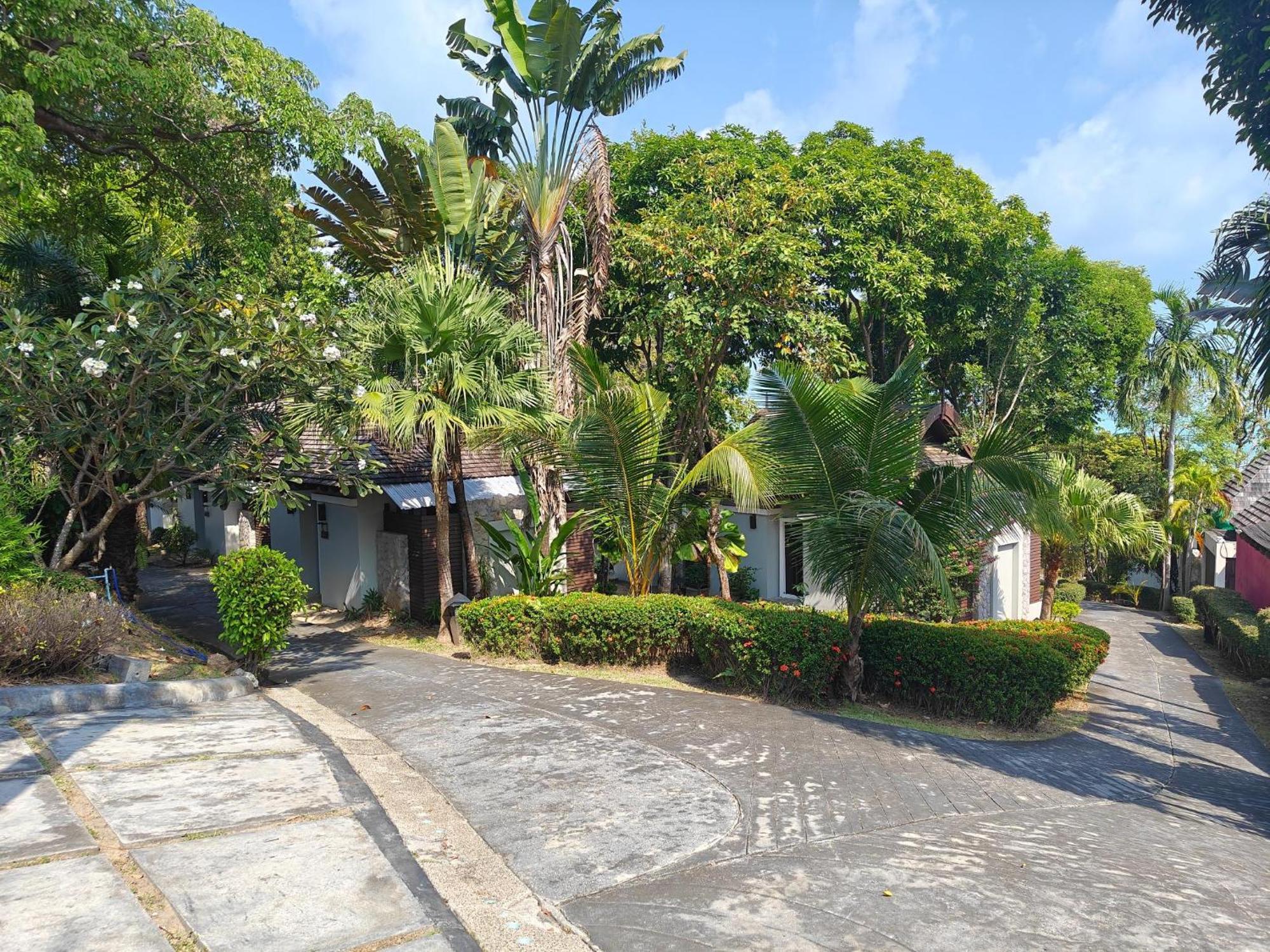Bhundhari Resort & Villas Samui Chaweng  Exterior photo